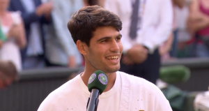 Wimbledon > La grande classe de Carlos Alcaraz après sa défaite contre Jannik Sinner en finale : « Je suis vraiment heureux de construire une très bonne relation avec toi en dehors et une grande rivalité sur le court, ce qui me permet de m&rsquo;améliorer chaque jour »