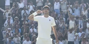 Wimbledon, Vidéos > La balle de set phénoménale remportée par Alcaraz face à Sinner en finale