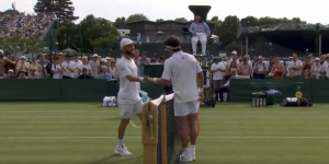 Wimbledon, Vidéos > Le génie de Corentin Moutet a encore frappé, même son adversaire est choqué