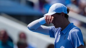 « Ne reste pas à côté de lui », Roddick estime qu&rsquo;Alcaraz a fait une erreur en réconfortant Sinner à Cincinnati