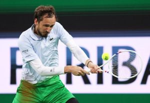 Battu par Popyrin à Toronto, Medvedev quitte le court sans son sac