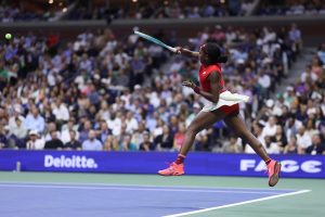 Coco Gauff domine Magdalena Frech et continue sa route à l&rsquo;US Open