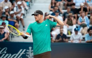 Davidovich Fokina répond sur le court après sa colère contre l’ATP