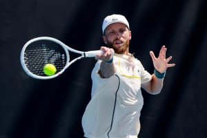 Échange tendu entre Hugo Grenier et Federico Gomez lors du troisième tour des qualifications de l&rsquo;US Open