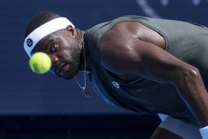 Frances Tiafoe abandonne à Cincinnati, Holger Rune qualifié pour les quarts de finale