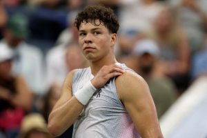 « Je ne suis pas du genre à abandonner si je peux continuer », les mots de Shelton concernant son abandon à l’US Open