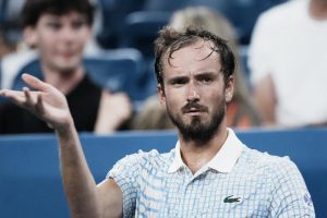 « Je reçois déjà assez d&rsquo;amendes, si je parle encore, je vais avoir de gros problèmes » : Medvedev désabusé après sa défaite face à Bonzi à l&rsquo;US Open