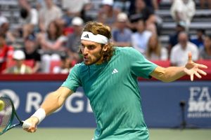 La poignée de main glaciale entre Stefanos Tsitsipas et Daniel Altmaier à l&rsquo;US Open : « Si tu fais des services à la cuillère… »