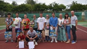 Le tournoi d’été du Tennis-Club de Cazaubon attire de plus en plus de participants