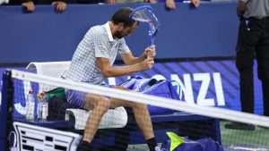 Nouveau pétage de plomb de Medvedev à l’US Open : “Il a besoin de l’aide d’un professionnel” 