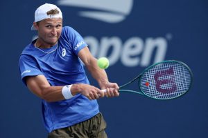 « Si je perds ce match, il va m’envoyer un message et souhaiter que ma mère meure », Riedi fait expulser un parieur des tribunes à l&rsquo;US Open