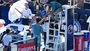Tennis : « Quelque chose doit changer ! » Après l’abandon de Jannik Sinner en finale de Cincinnati, un joueur star alerte sur les conditions de jeu extrêmes