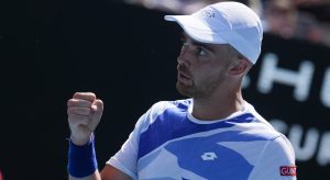 US Open > Benjamin Bonzi a de l&rsquo;humour : « L&rsquo;énergie était folle. Merci à tous ceux qui ont hué. Merci pour l&rsquo;énergie au 5e set »