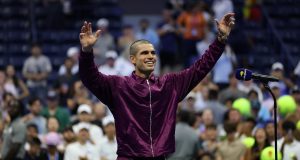 ATP – Pékin > Carlos Alcaraz est un seigneur : « Je me serais senti un peu coupable si je n&rsquo;avais pas pu continuer le match et offrir du tennis aux fans. J&rsquo;ai donc simplement essayé d&rsquo;avoir un état d&rsquo;esprit positif »