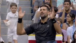 US Open > Le geste magnifique de Djokovic pour un très tres jeun fan !