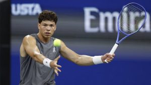 VIDEO. Tennis : « Vous laissez entrer n’importe qui ici ! » Quand la compagne d’un joueur du top 10 s’infiltre en conférence de presse