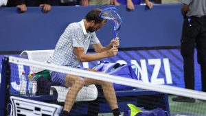 VIDEO. US Open : « Un lynchage ! » Le photographe à l’origine de la grosse polémique avec Daniil Medvedev « souffre énormément »
