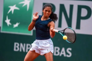 À 19 ans, la Française Rakotomanga décroche son premier titre WTA