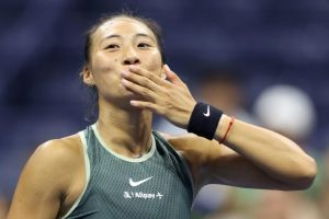 Absente depuis Wimbledon, Zheng réussit son retour à Pékin
