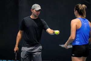 Anton Dubrov, entraîneur de Sabalenka, avant la finale de l&rsquo;US Open : « Sa régularité ne lui garantit pas le titre »