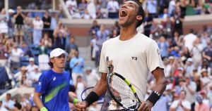 Auger-Aliassime secoué mais en demi-finales – rts.ch