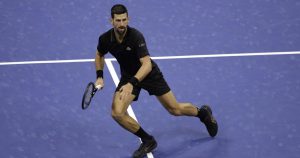 Djokovic bat Fritz et s&rsquo;offre un choc contre Alcaraz en demi-finales – rts.ch
