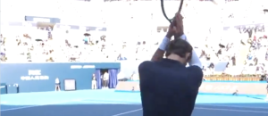 Hué par le public chinois, Musetti répond par un geste fort après sa victoire contre Mannarino