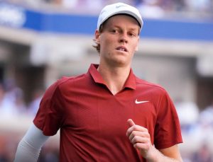 Jannik Sinner démolit Bublik et se hisse en quarts de finale