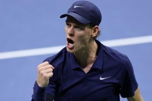 Jannik Sinner rejoint Carlos Alcaraz en finale de l&rsquo;US Open après sa victoire face à Félix Auger-Aliassime