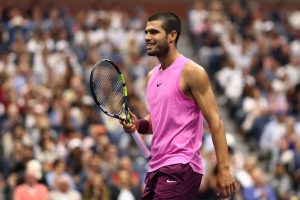 La somptueuse volée amortie de Carlos Alcaraz en finale de l&rsquo;US Open face à Jannik Sinner en vidéo