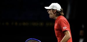 Laver Cup > Alex de Minaur qui a largement dominé Zverev : « Ce que je n&rsquo;arrive pas à faire au service, j&rsquo;essaie de le faire au retour, c&rsquo;est comme ça »