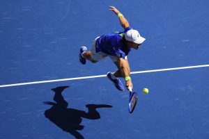 L&rsquo;incroyable tweener d&rsquo;Alex De Minaur contre Félix Auger-Aliassime à l&rsquo;US Open en vidéo