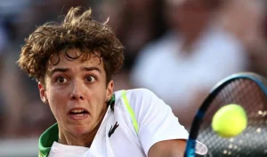 Mensik met fin au parcours de Cazaux à Pékin