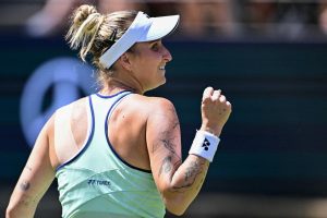 « Prends soin de toi et j’espère que tu pourras récupérer rapidement », le message de Sabalenka pour Vondrousova après son forfait