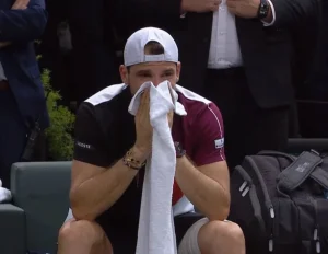 Quand Djokovic consolait Dimitrov après la finale du Masters 1000 de Paris-Bercy 2023
