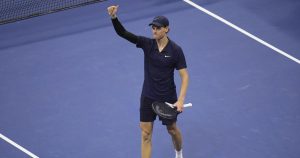 Sinner rejoint Alcaraz en finale à New York – rts.ch