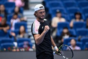 Tennis : Müller s’offre Khachanov au 1er tour à Pékin, Bonzi battu d’entrée