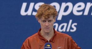 US Open > Jannik Sinner à Carlos Alcaraz après sa défaite en finale : « Tu as été meilleur que moi. Je ne pouvais pas faire plus »