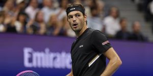 ATP > Taylor Fritz déterminé derrière Carlos Alcaraz et Jannik Sinner : « Si je parviens à remporter un tournoi du Grand Chelem, mon prochain objectif sera la place de numéro 1 mondial »