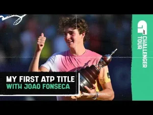 Vidéo: « Suis-je en train de rêver ? » – João Fonseca nous raconte ce que cela faisait de remporter son premier titre ATP.