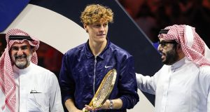 ATP > Isner très cash sur le nouveau Masters 1000 en Arabie Saoudite : « On peut penser qu&rsquo;ils vont distribuer de l&rsquo;argent sous la table pour que Sinner et Alcaraz viennent jouer »