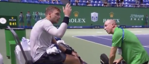 ATP – Shanghai > Medjedovic à l&rsquo;arbitre avant son abandon contre Rinderknech : « Comment pouvez-vous nous laisser jouer dans ces conditions ? »