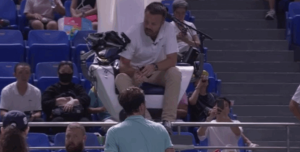 ATP – Shanghai > Rinderknech, au bord de l&rsquo;explosion face à Medjedovic : « Vous le laissez faire ce qu&rsquo;il veut, je vais devenir fou »