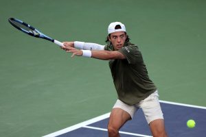 Arthur Cazaux se sort du piège Pedro Martinez et se hisse au deuxième tour à Shanghai