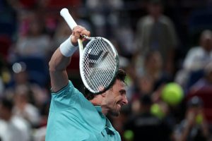 Arthur Rinderknech est « très content, très fier » après sa victoire contre Alexander Zverev à Shanghai