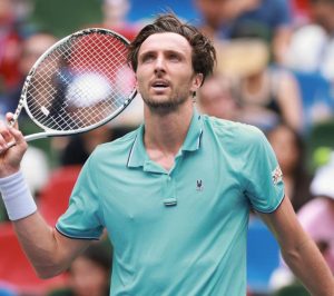 Arthur Rinderknech rejoint son cousin en demi-finale du Masters de Shanghai