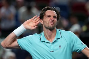 Arthur Rinderknech renverse Alexander Zverev et se qualifie pour les huitièmes de finale du Masters 1000 de Shanghai