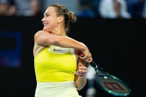 Aryna Sabalenka écarte facilement Elena Rybakina et rejoint les demi-finales du WTA 1000 de Wuhan