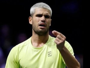 Carlos Alcaraz pourrait bien perdre son trône d&rsquo;ici la fin de la saison