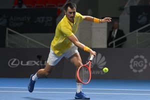 « C&rsquo;est un sport de fous sans déconner, mais si je suis encore là, c&rsquo;est que je suis fou aussi » : le retour de Bernard Tomic, opposé à Corentin Moutet à Almaty